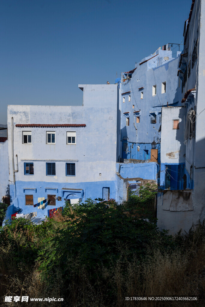 蓝白小镇建筑景观