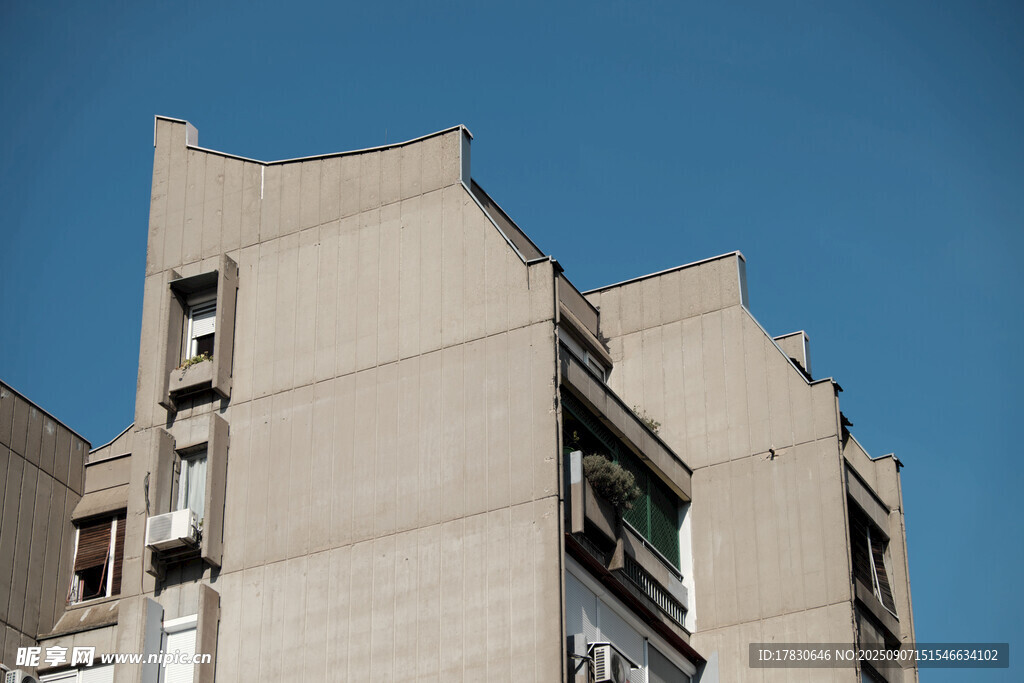现代风格公寓建筑外观