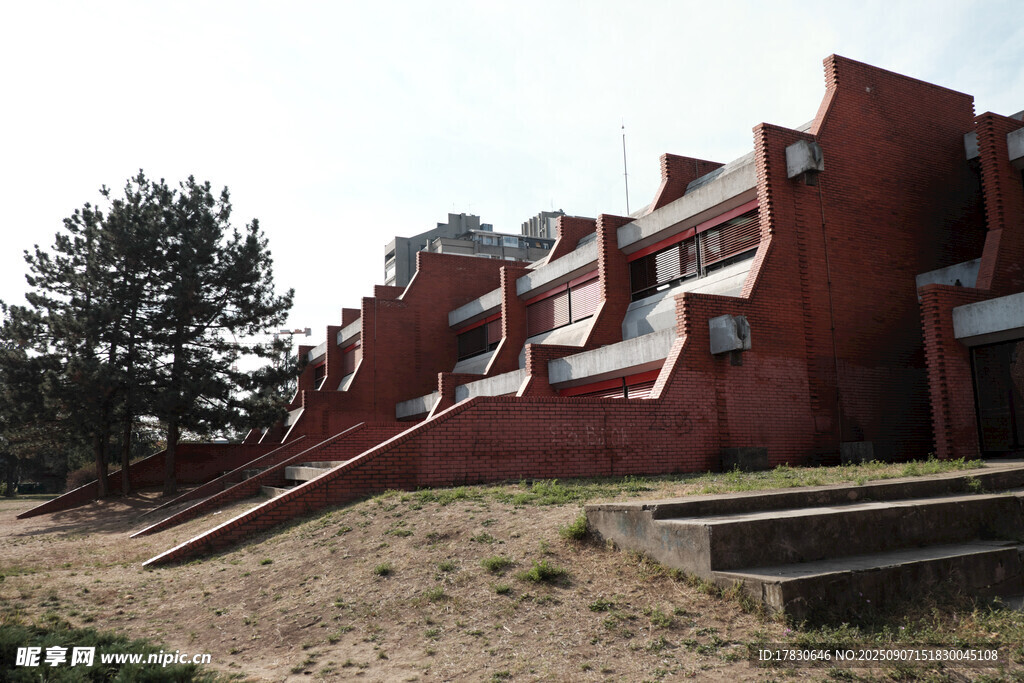 红砖建筑景观