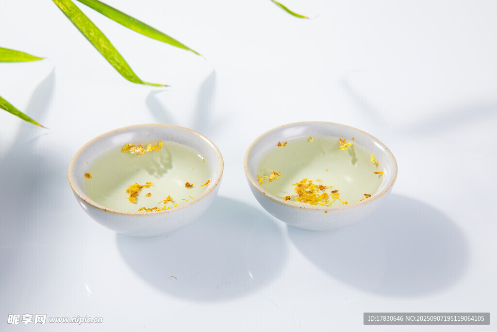 两杯桂花茶