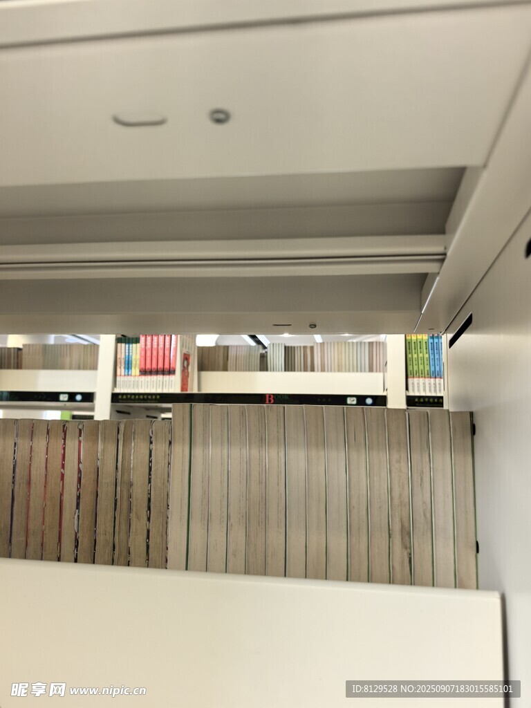 室内天花板及悬挂物场景