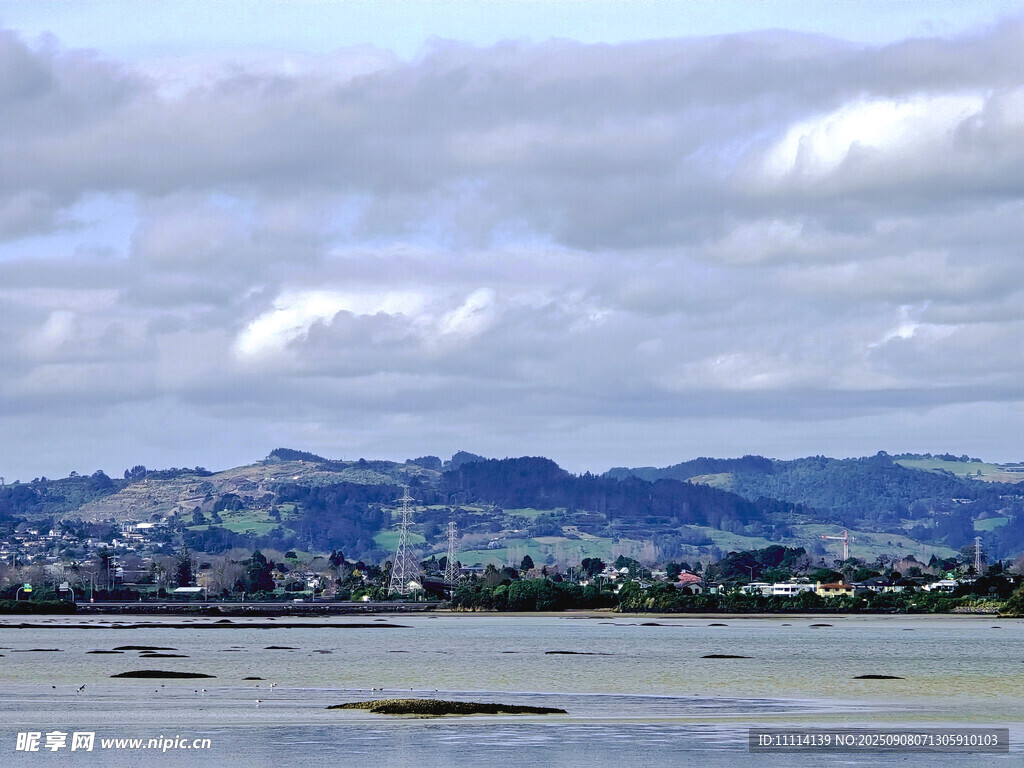 海滨小镇风景