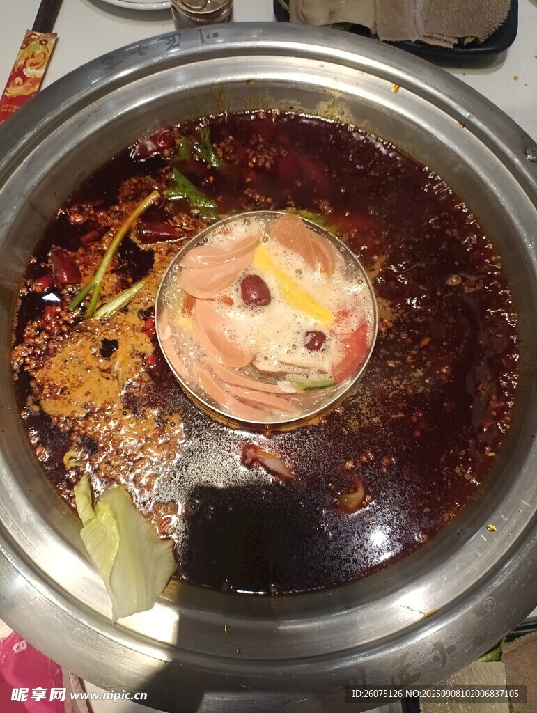 麻辣鲜香的特色火锅锅底