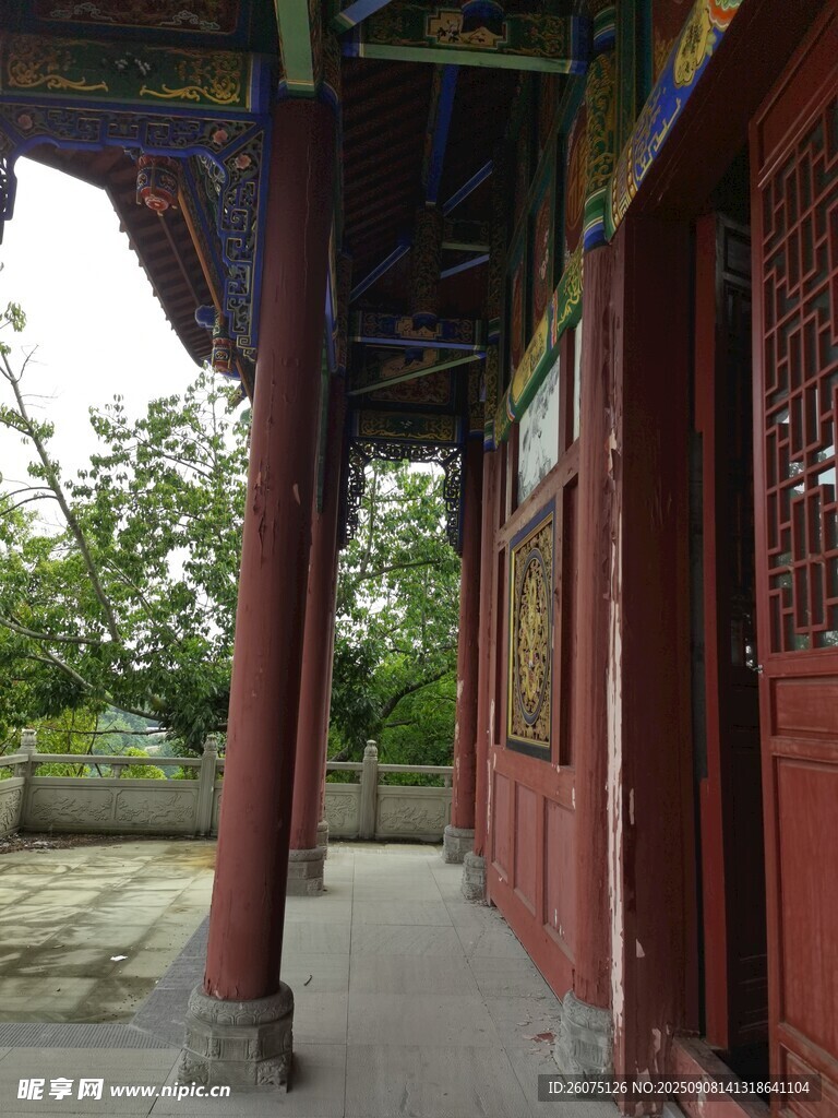 中式古建筑走廊景致