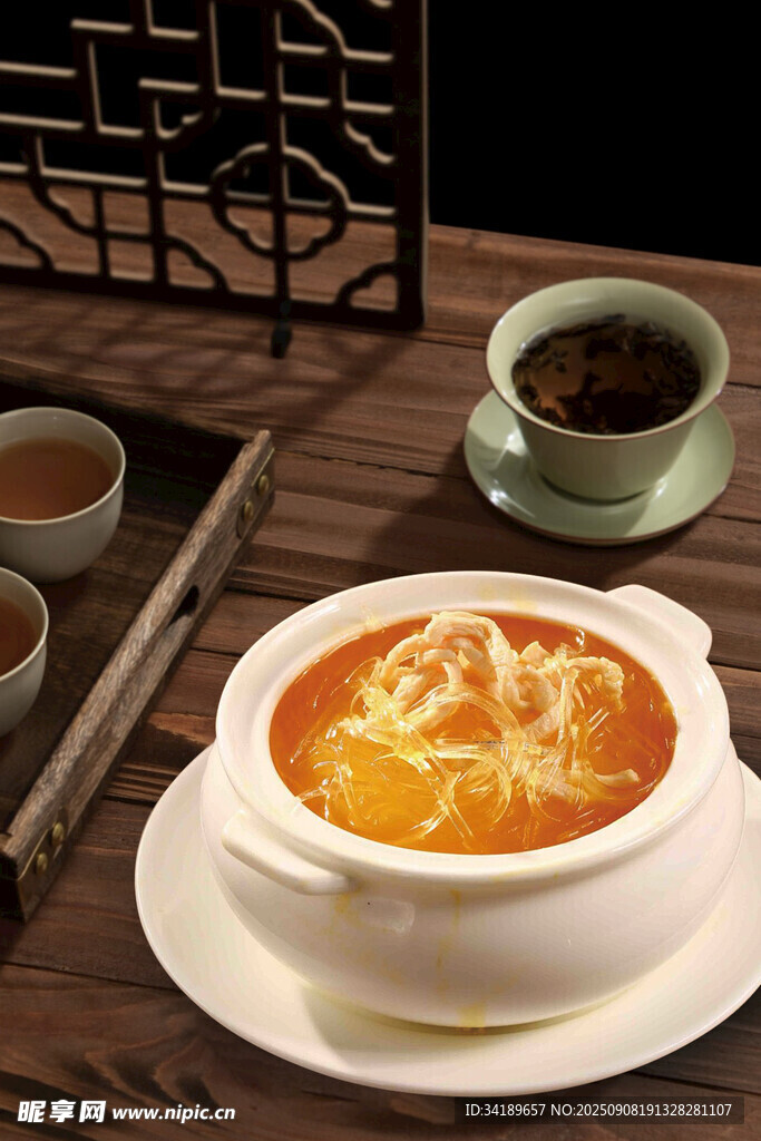 鸡丝鱼翅汤
