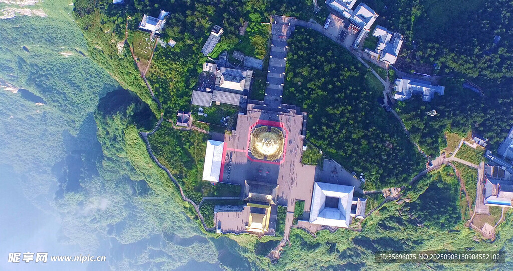 峨眉山鸟瞰图