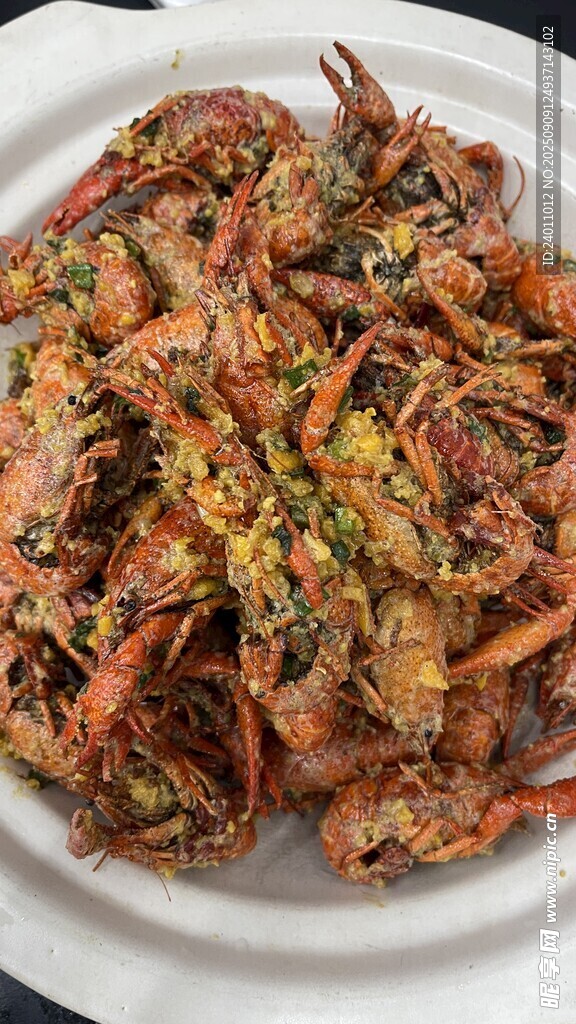 美味蒜蓉炒蟹