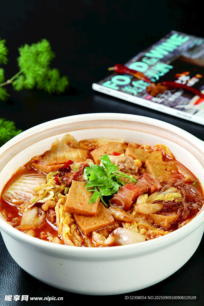 美味香辣毛血旺
