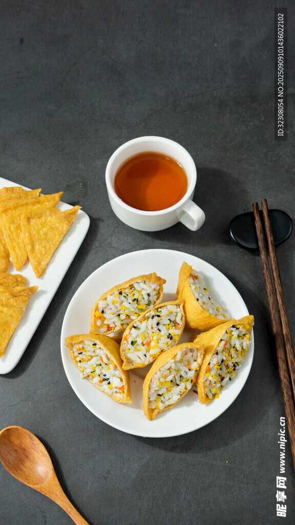 中式点心与茶饮组合