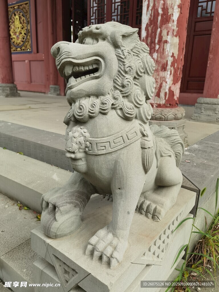 石狮子雕塑