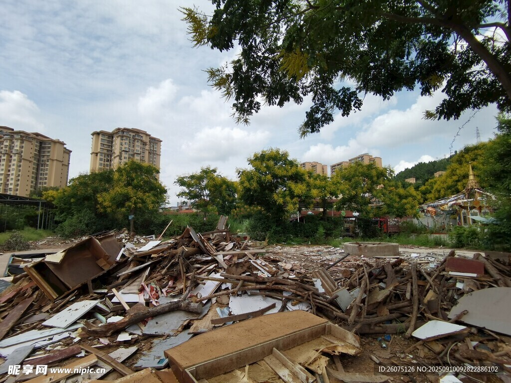 城市废墟场景