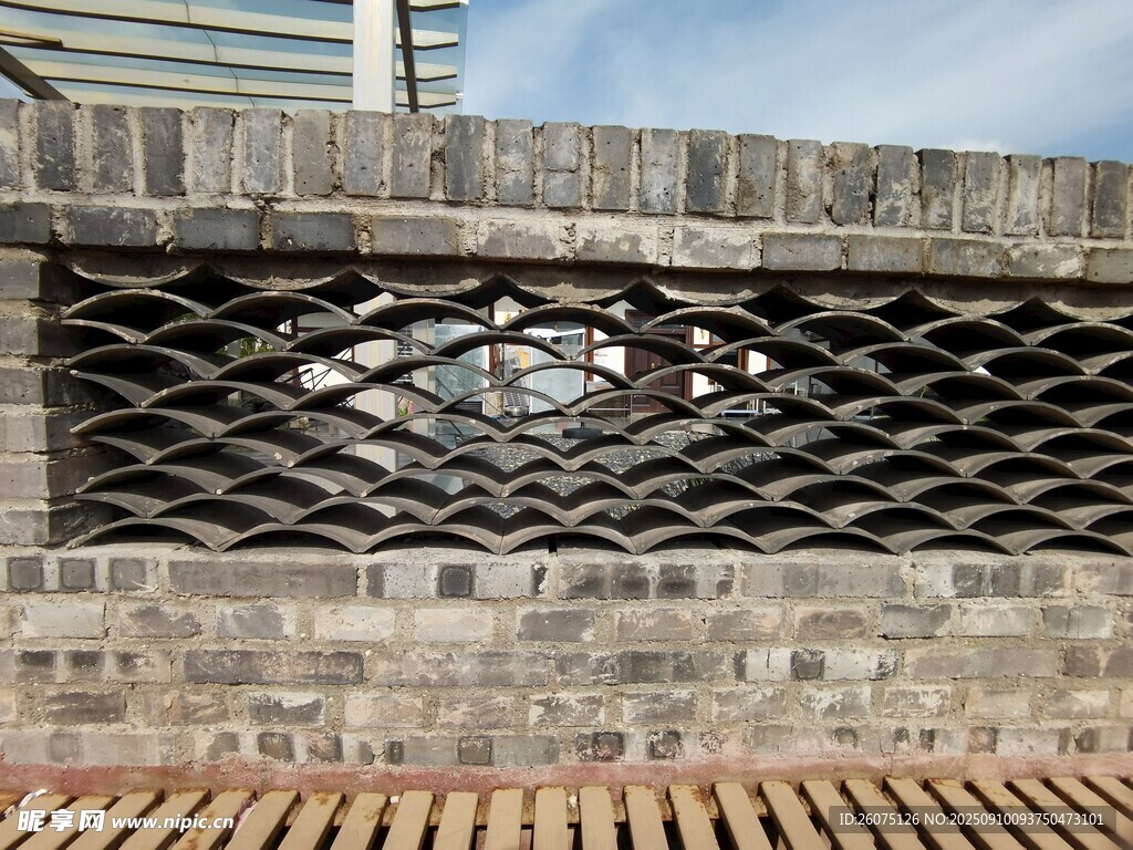 中式镂空砖墙设计