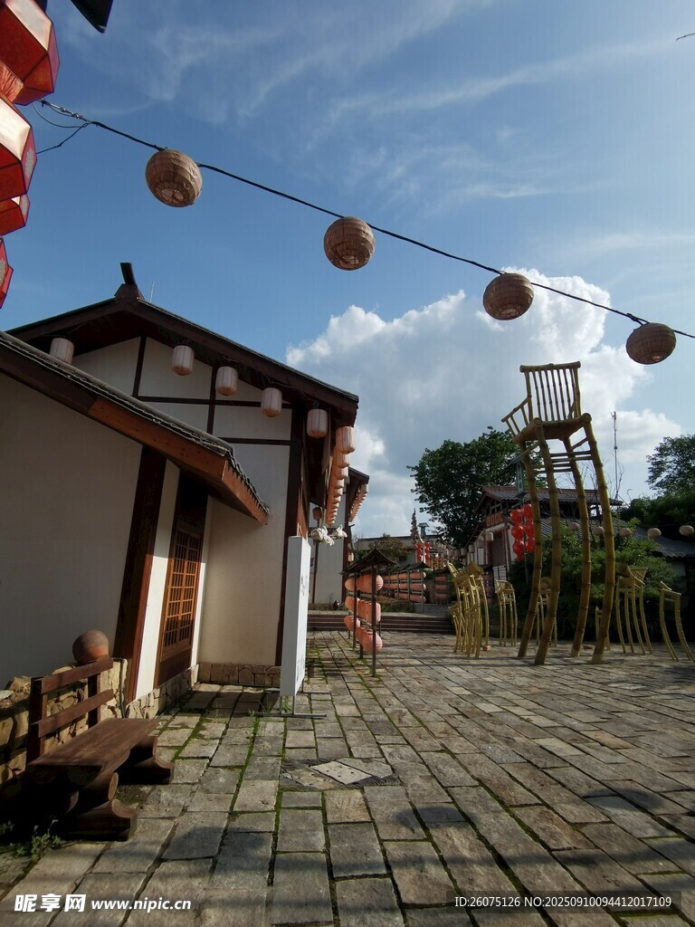古村庭院景致