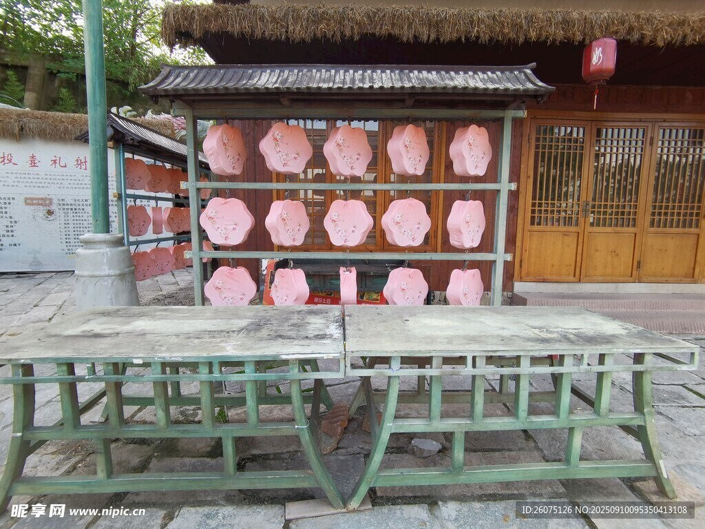 传统中式摊位展示