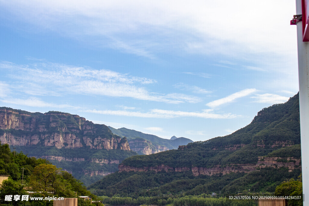 壮丽山景