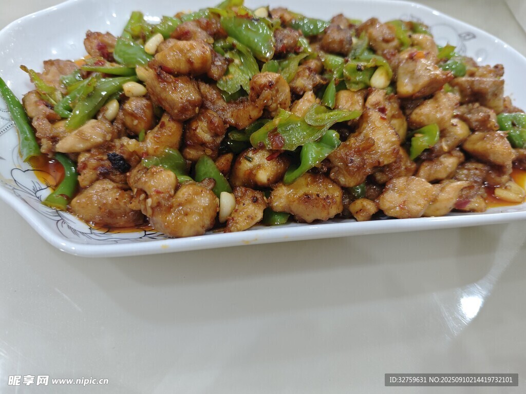 青椒炒鸡肉块