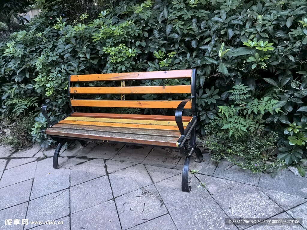 户外木质长椅 静享自然
