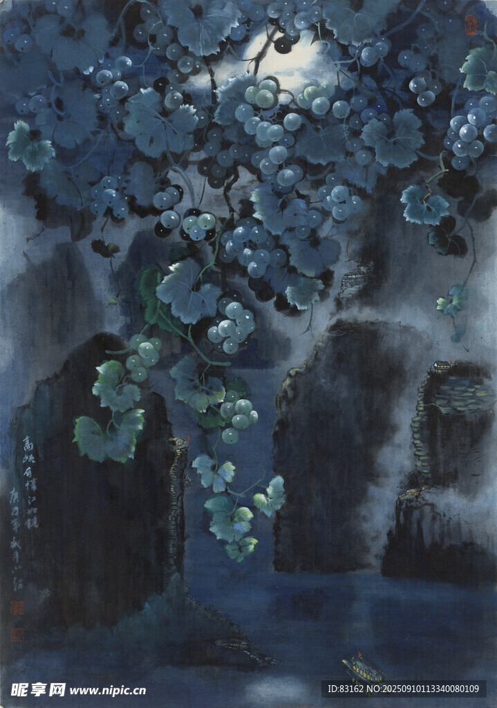 月夜下的神秘幽林景象