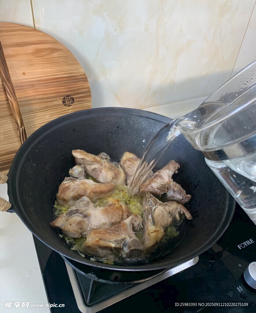猪肉酸菜汤