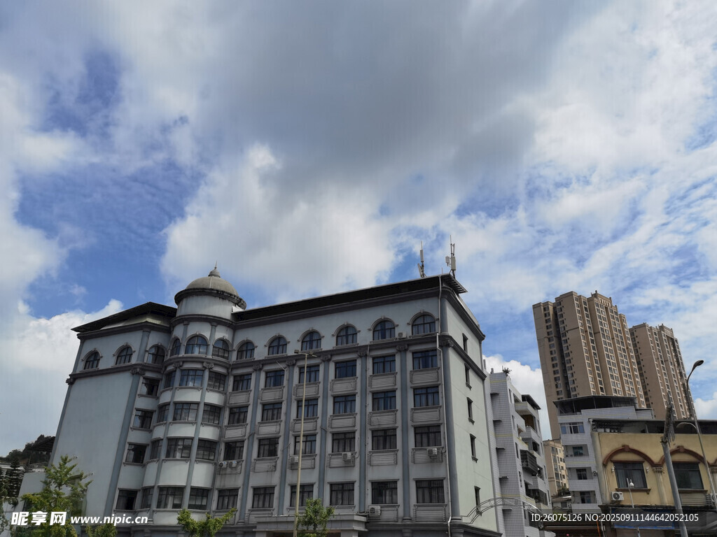 城市中风格独特的建筑群