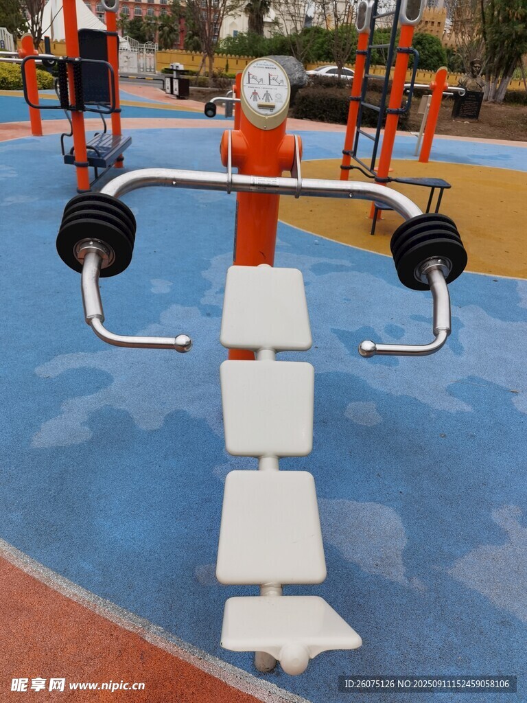 户外健身器材之双杠