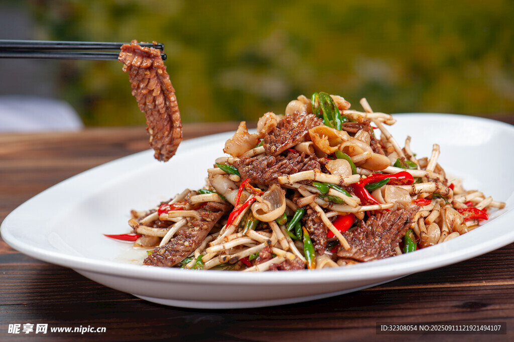 美味凉拌牛肉