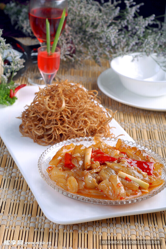 美味中式菜肴摆拍