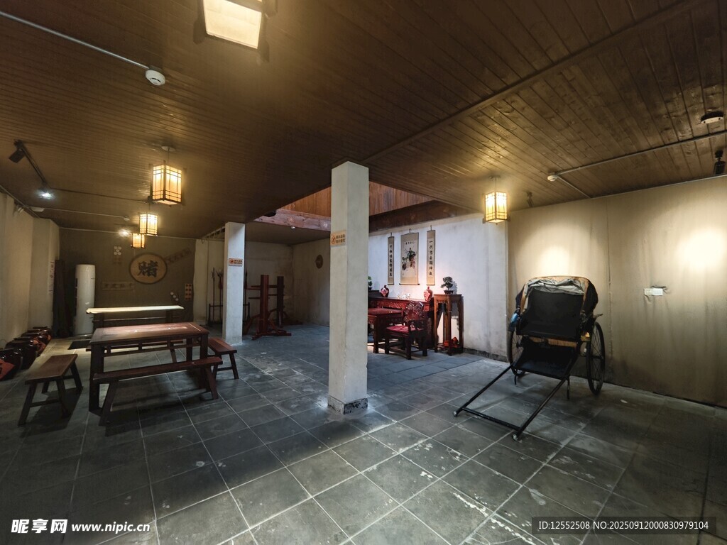 复古风格室内休闲空间