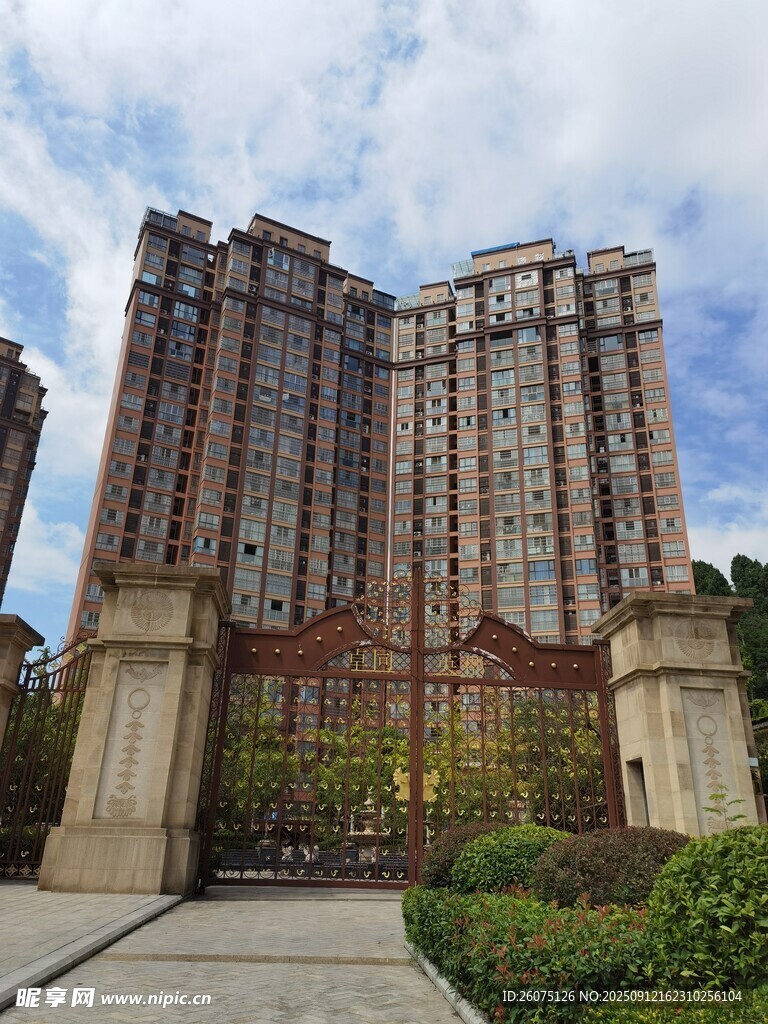 高层住宅小区大门景观
