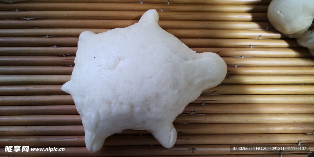 可爱小猪造型盐块