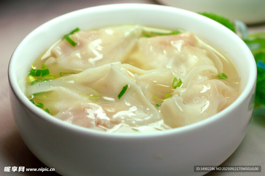 鲜肉馄饨