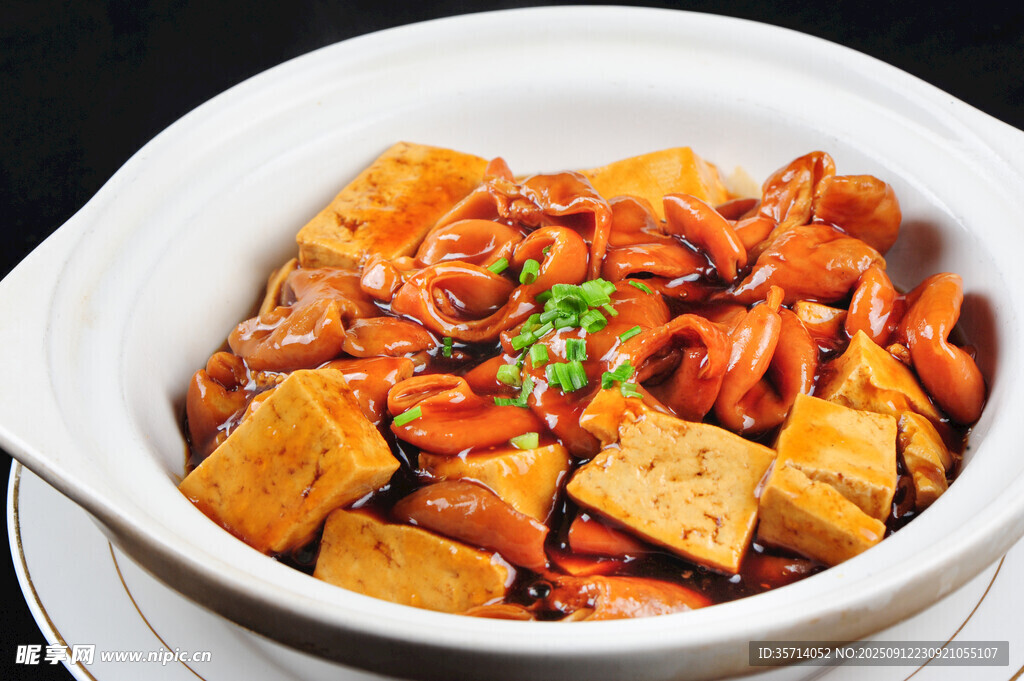 大肠豆腐煲