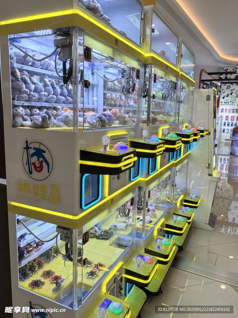 儿童鞋类陈列展示区