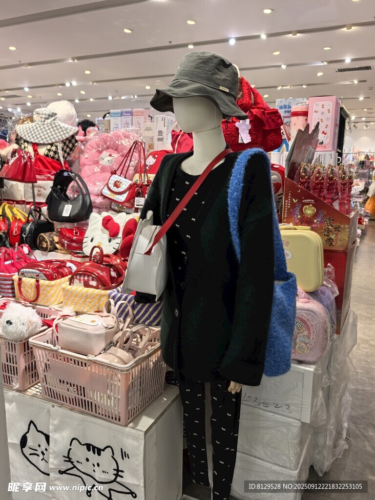 时尚服饰陈列展示