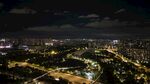 城市璀璨夜景俯瞰图