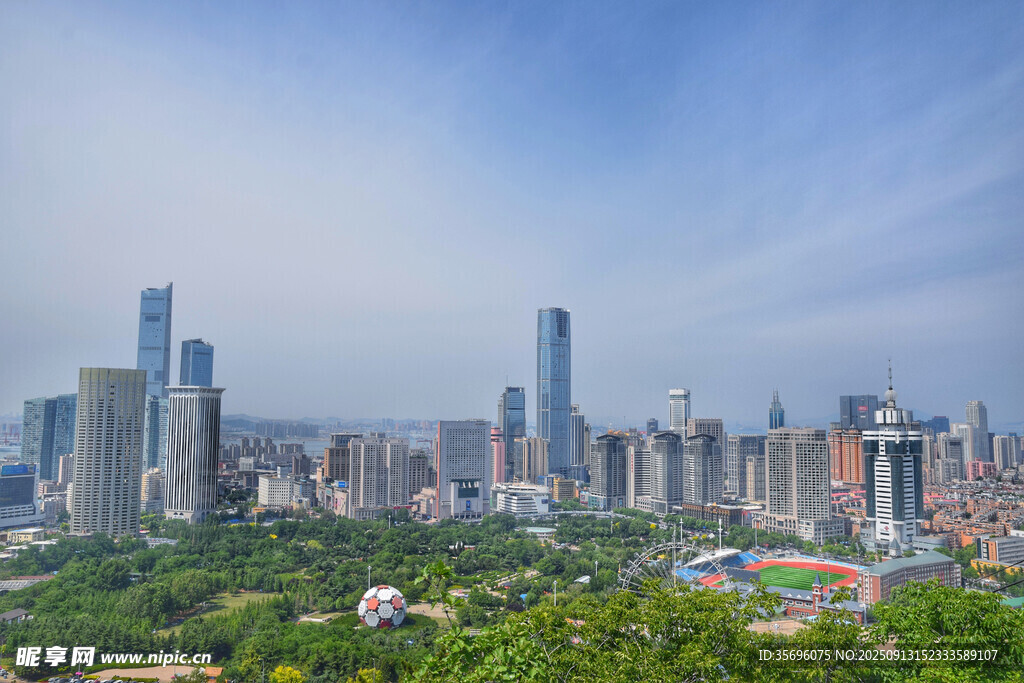 大连天际线
