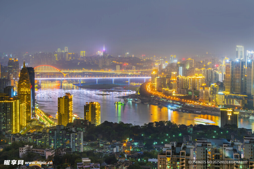 璀璨都市夜景俯瞰图