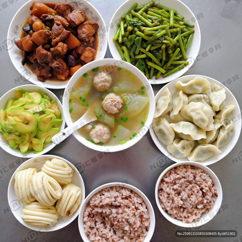 四菜一汤四菜为红烧土鸡块、阜平