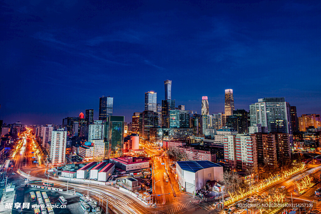 繁华都市夜景璀璨灯火