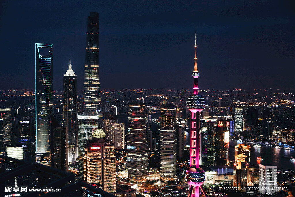 上海璀璨夜景俯瞰图