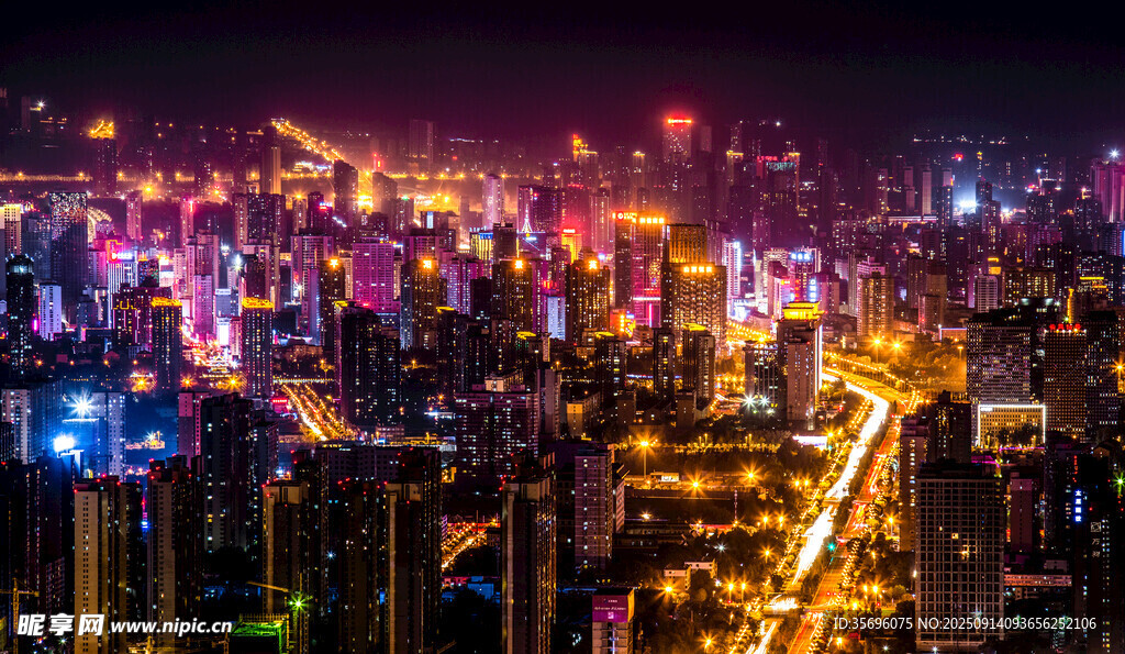 璀璨都市夜景俯瞰图