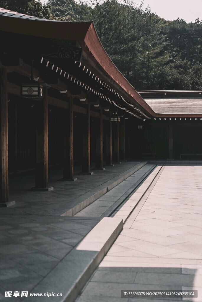 日式传统建筑庭院景致