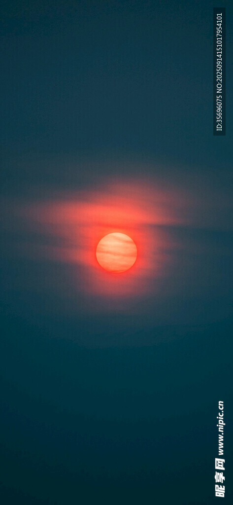 神秘红光星球