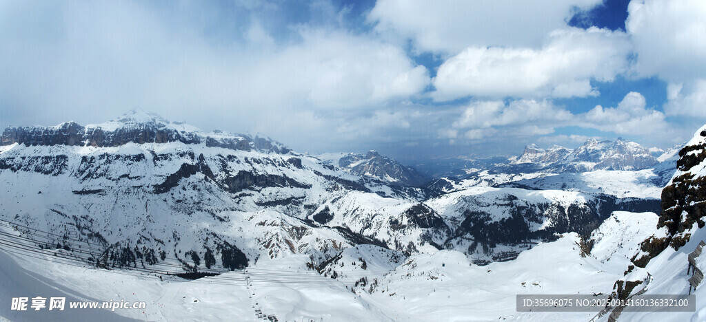 雪山壮丽风光