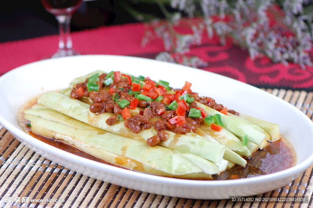 腊八豆蒸茄条