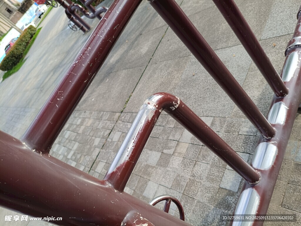 金属栏杆特写