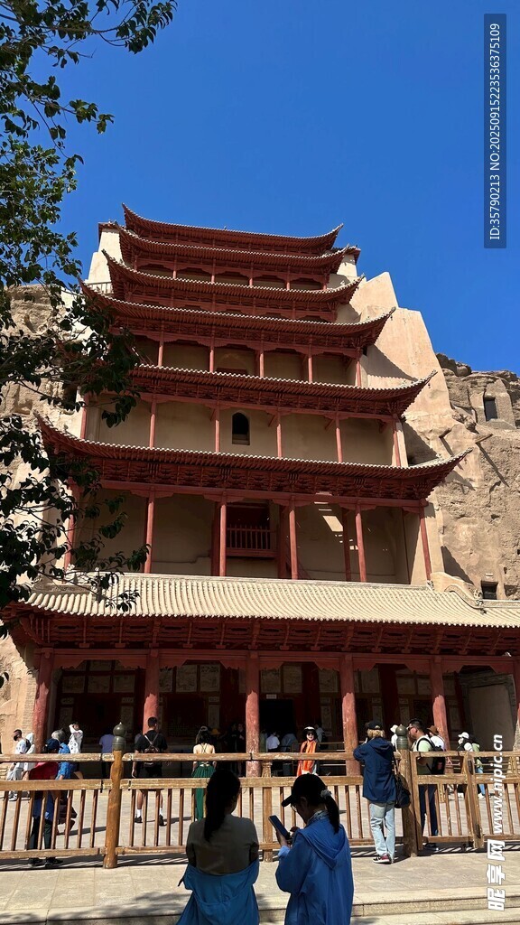 敦煌莫高窟古建筑景观