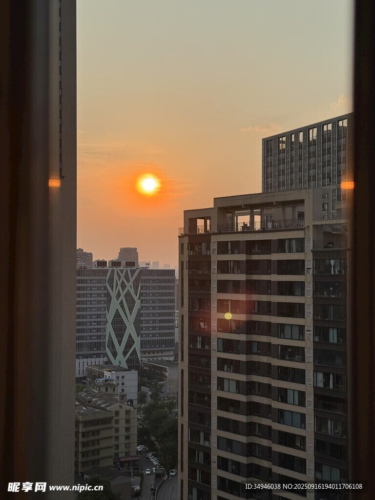 城市日落景观