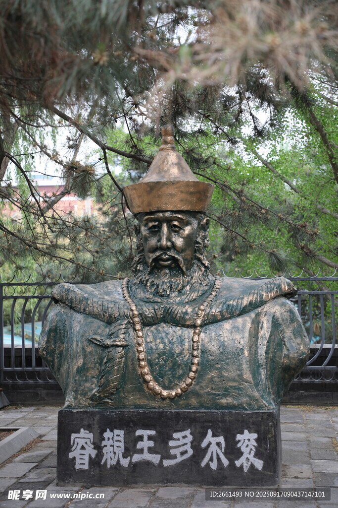 睿亲王多尔衮青铜雕塑