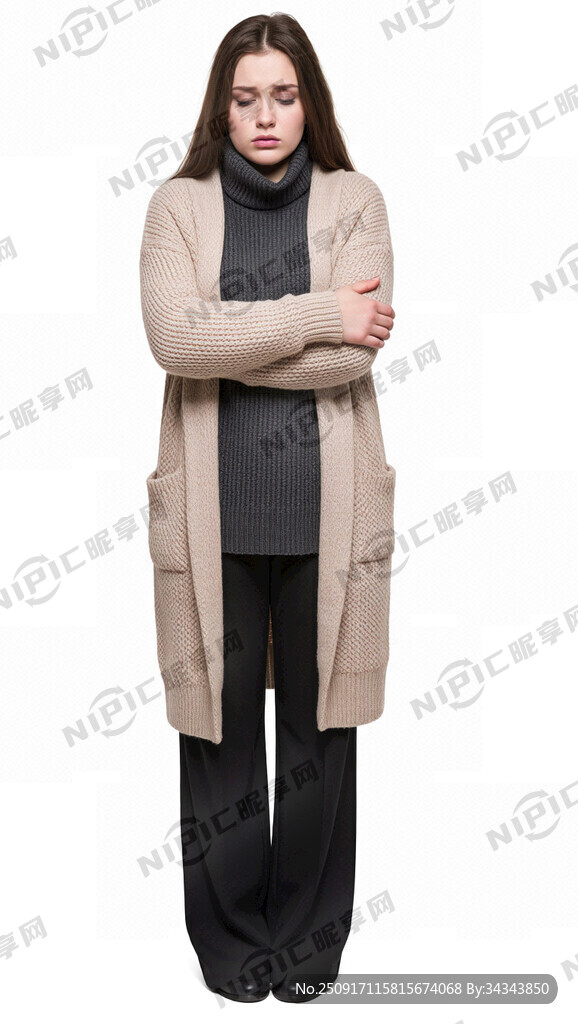 现代年轻女性全身站立 双腿并拢